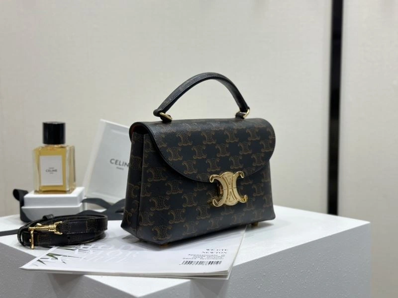 Thermal Celine Triomphe Bags 94459