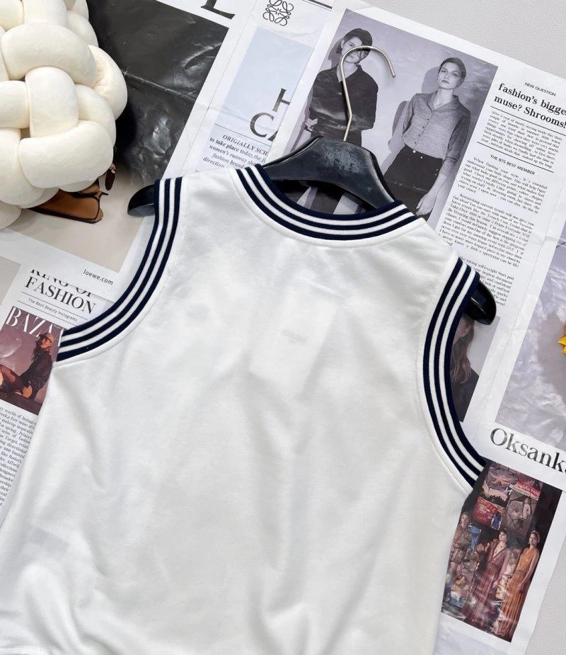 Seasonal Celine Vest 106700