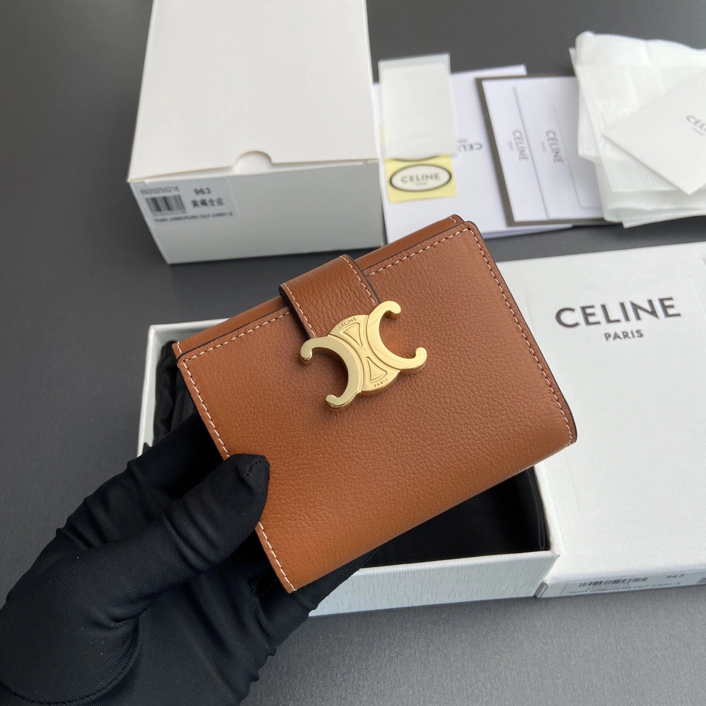 Sleek Celine Wallets Purse 56710