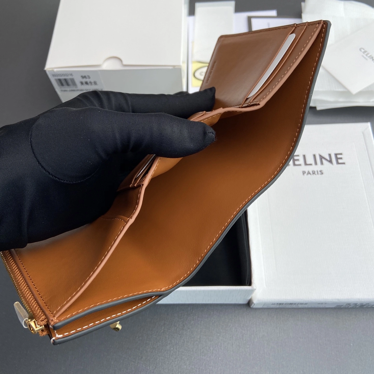 Sleek Celine Wallets Purse 56710