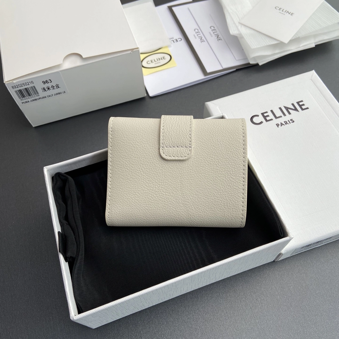 HighPerformance Celine Wallets Purse 56729