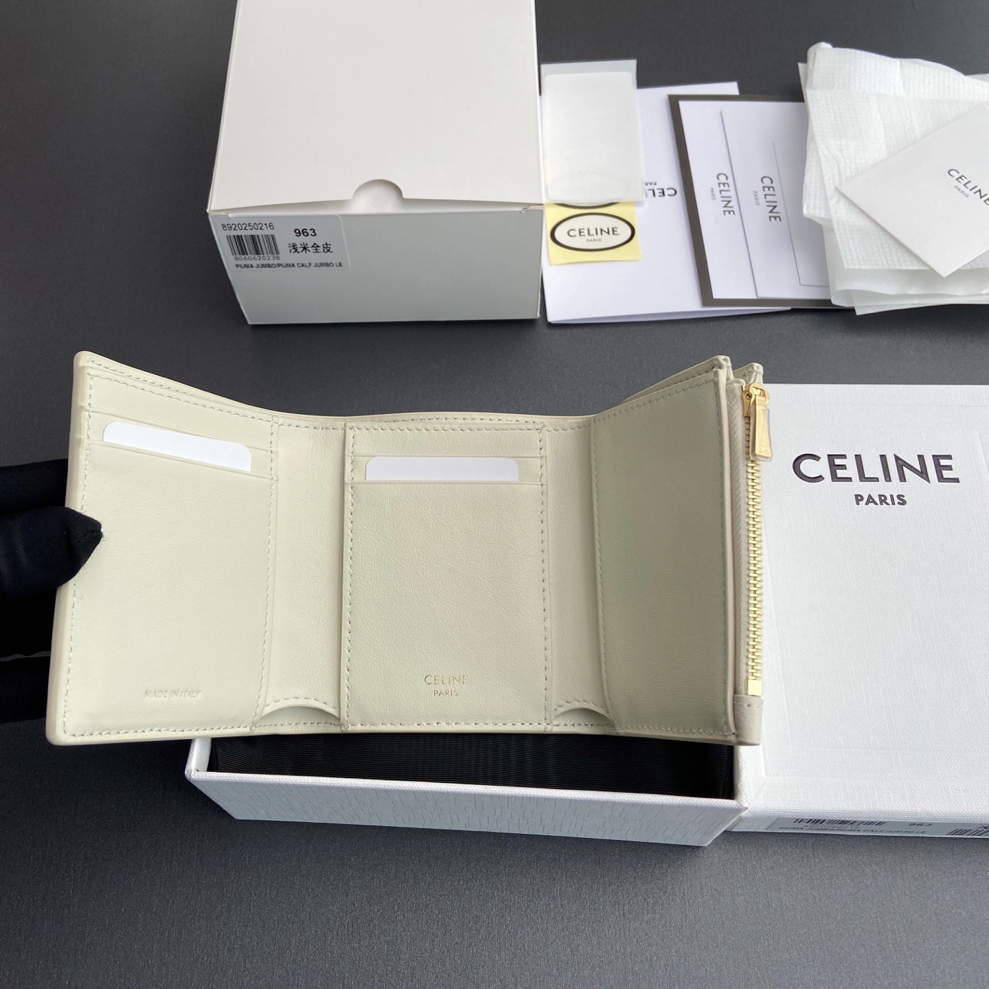 HighPerformance Celine Wallets Purse 56729