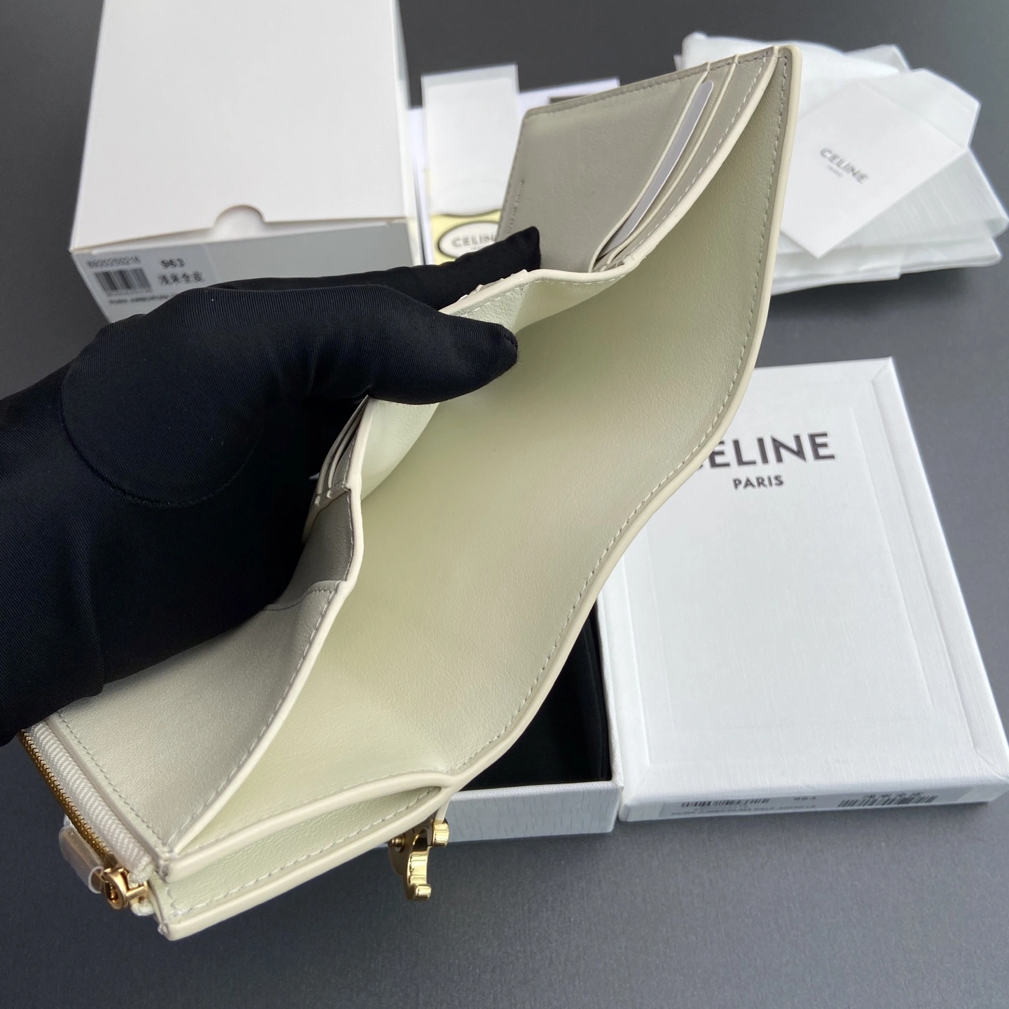 HighPerformance Celine Wallets Purse 56729
