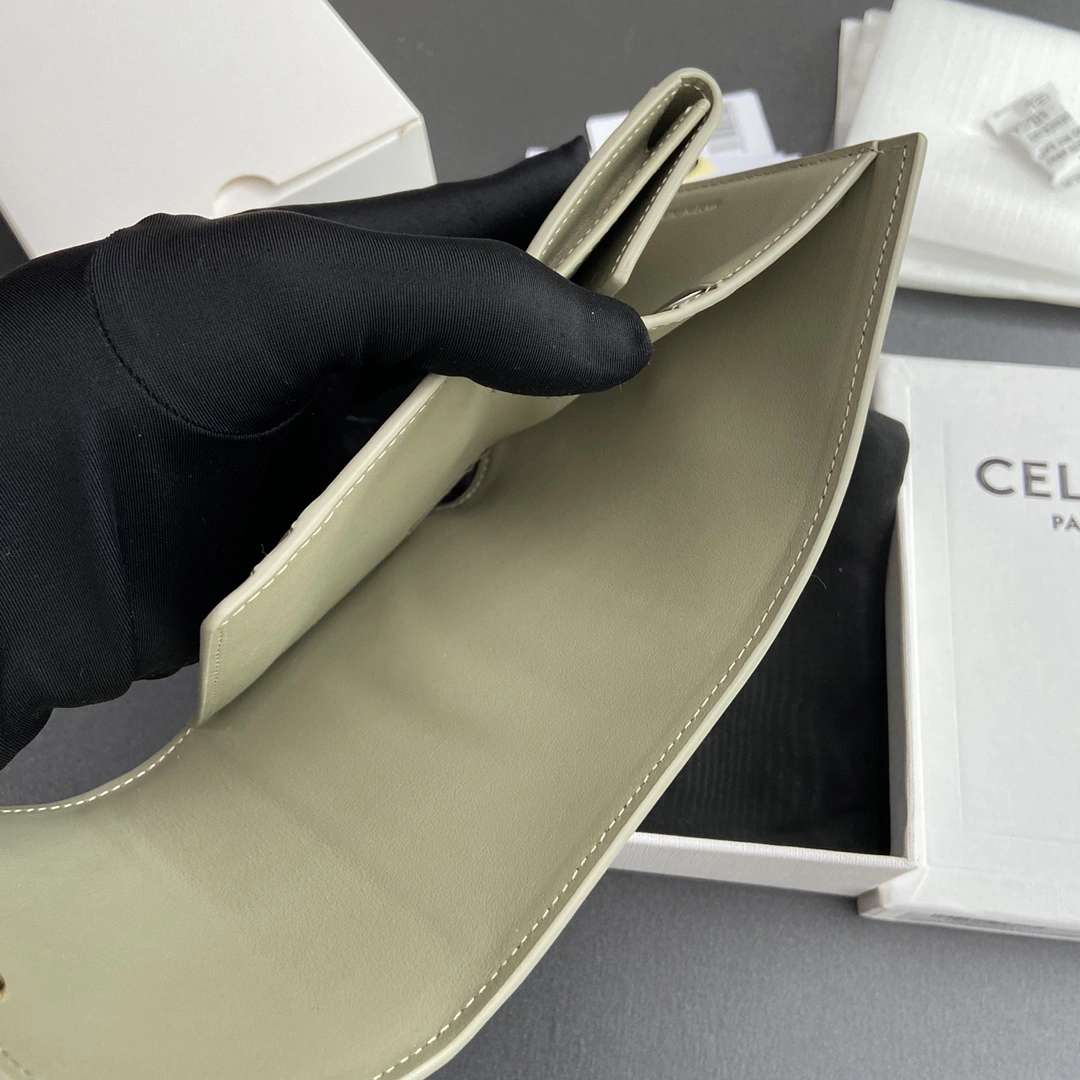Celine Wallets Purse FashionForward 56702