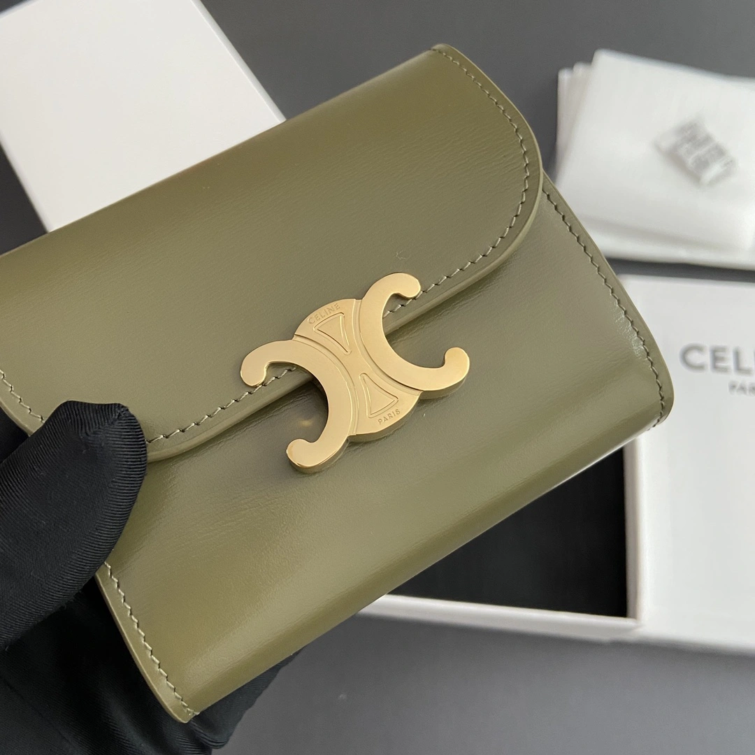 Breathable Celine Wallets Purse 56705