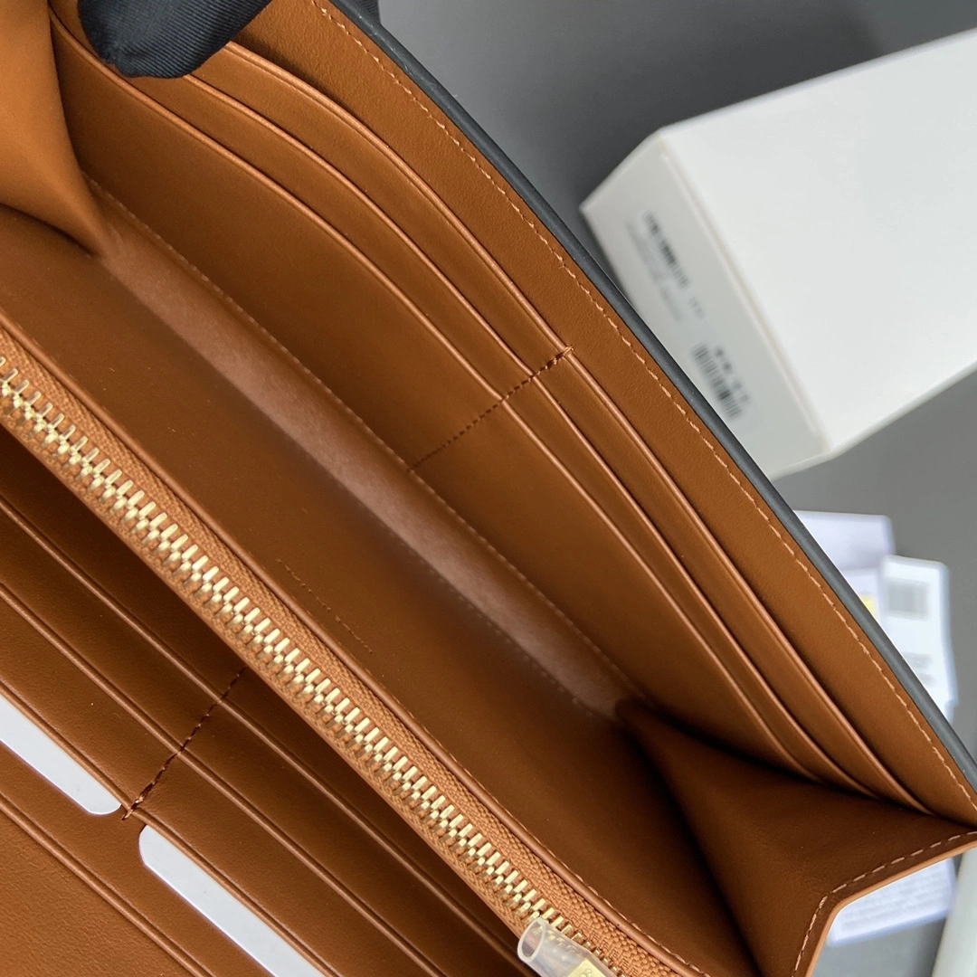 Stylish Celine Wallets Purse 56686