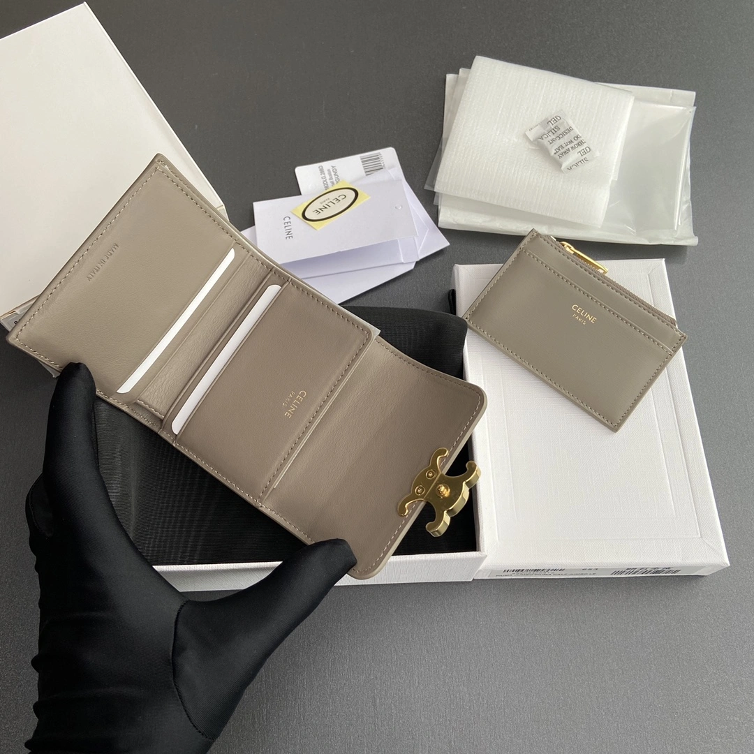 Neat Celine Wallets Purse 56689