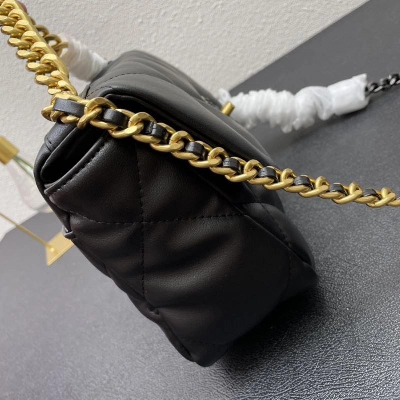 FreshLook Chanel 19 Bags 84440