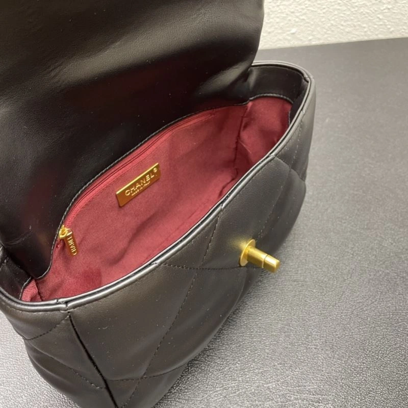 FreshLook Chanel 19 Bags 84440