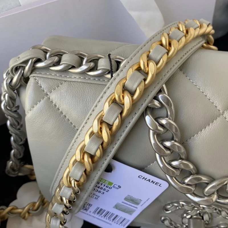 Chanel 19 Bags Durable 53784