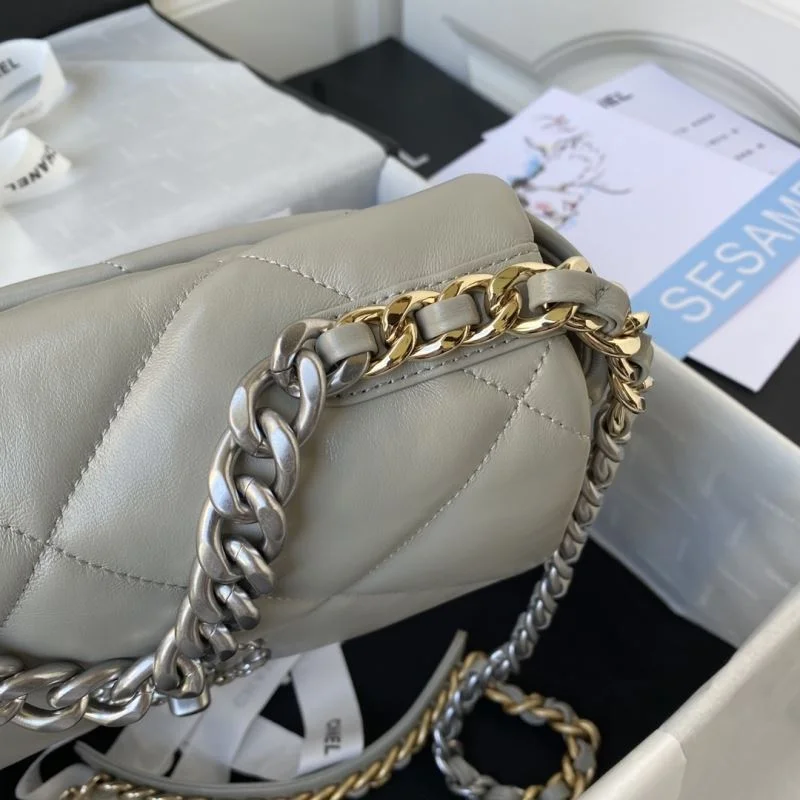 Chanel 19 Bags Durable 53784