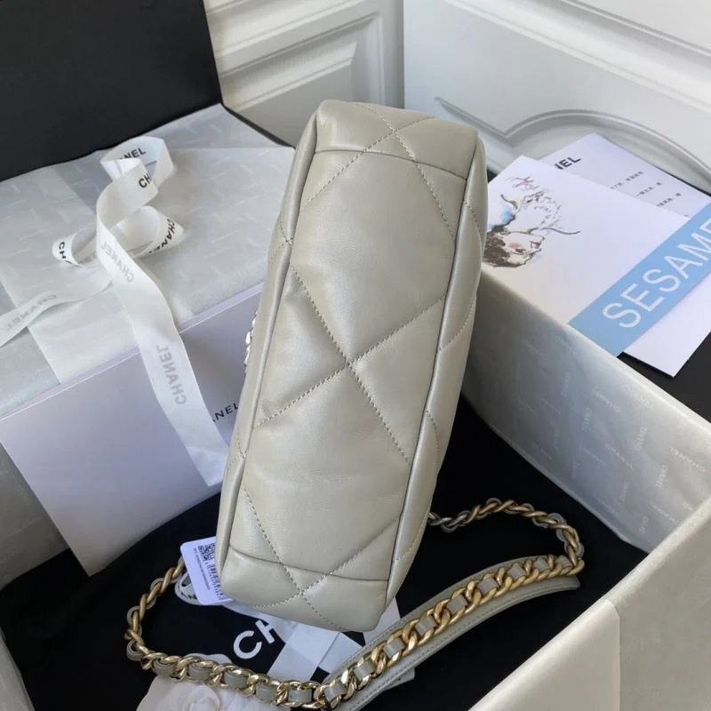 Chanel 19 Bags Durable 53784