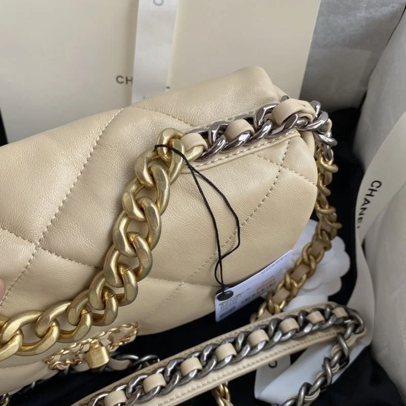 Unisex Chanel 19 Bags 53745