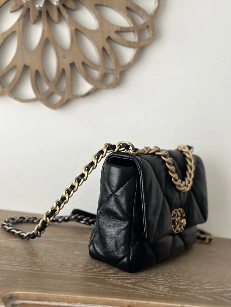 Chanel 19 Bags EasyMatch 53737