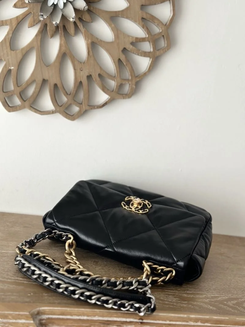 Chanel 19 Bags EasyMatch 53737
