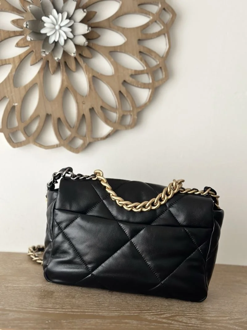 Chanel 19 Bags EasyMatch 53737