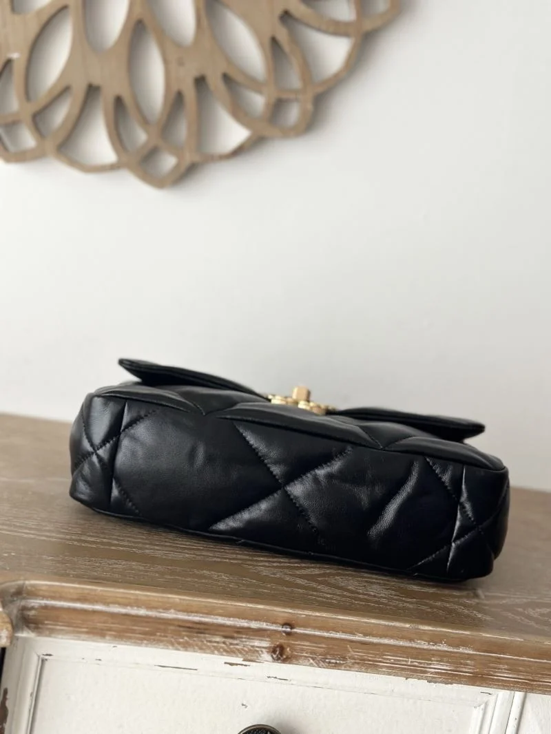 Chanel 19 Bags EasyMatch 53737