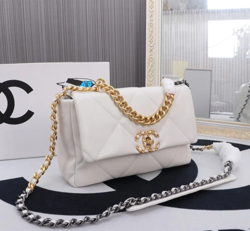 Minimalist Chanel 19 Bags 86462