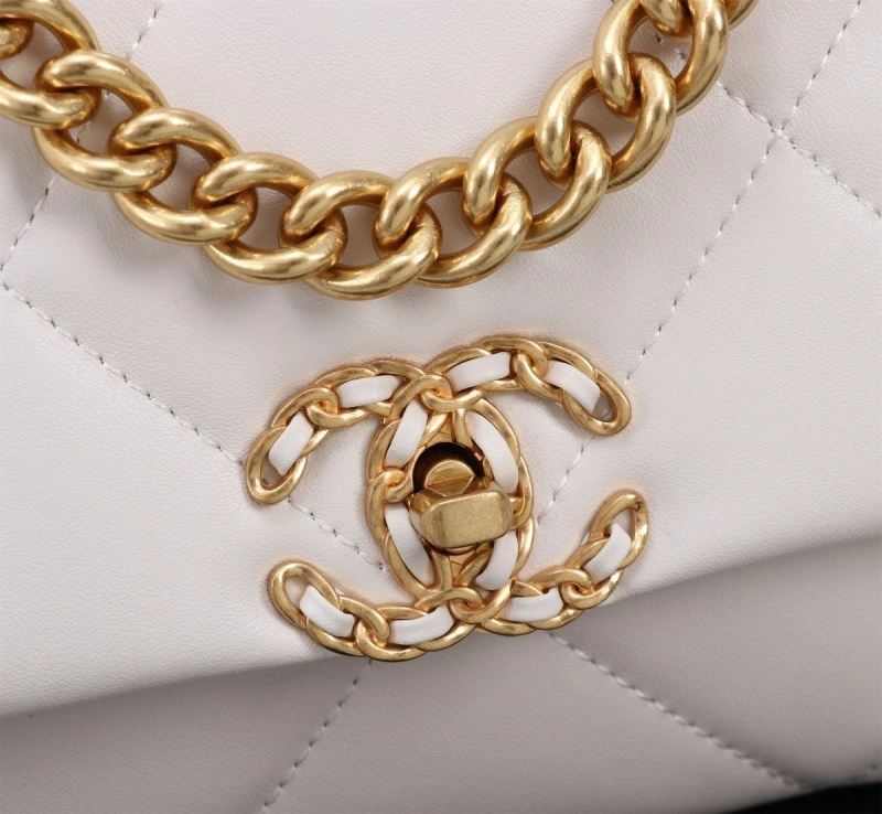 Minimalist Chanel 19 Bags 86462