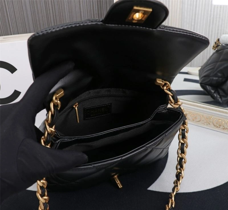 StreetReady Chanel 19 Bags 86457
