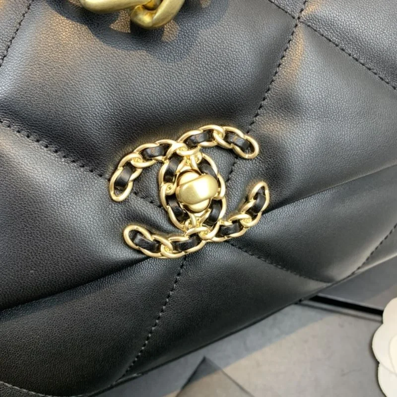 Chanel 19 Bags SoftTouch 55601