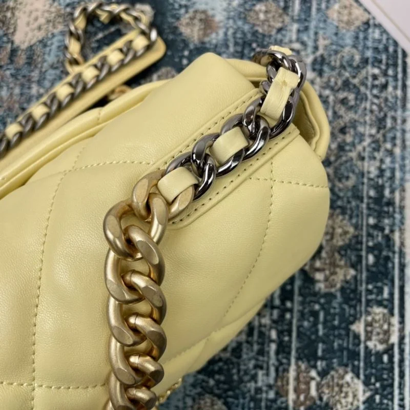 Chanel 19 Bags Resilient 55600