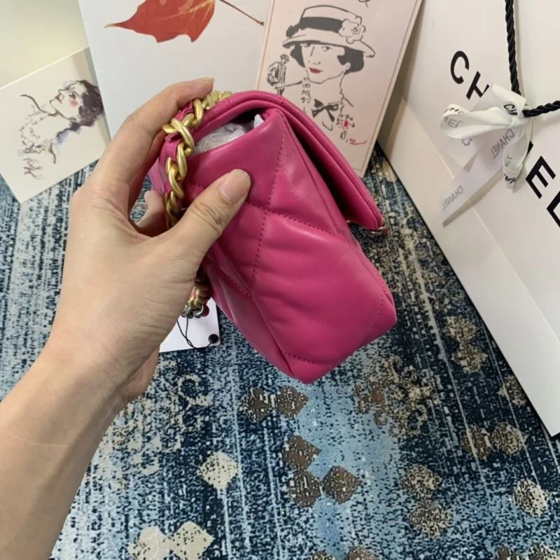 Chanel 19 Bags Comfortable 55626