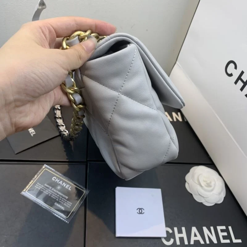 Chanel 19 Bags ZeroBulk 55584