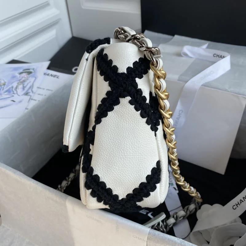 Chanel 19 Bags Durable 55581