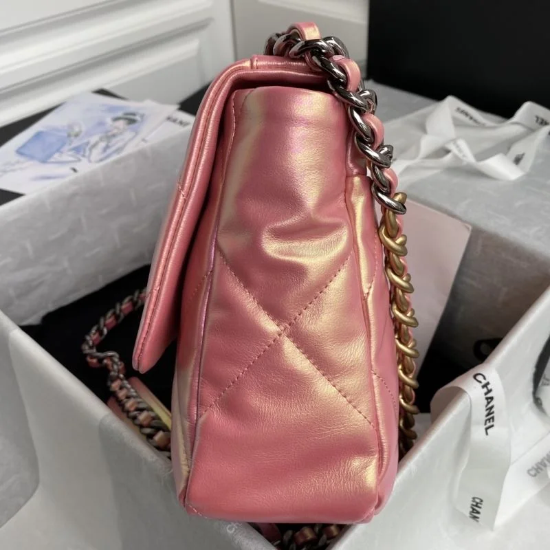 Effortless Chanel 19 Bags 55580