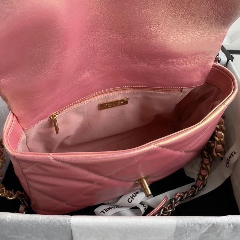 Effortless Chanel 19 Bags 55580