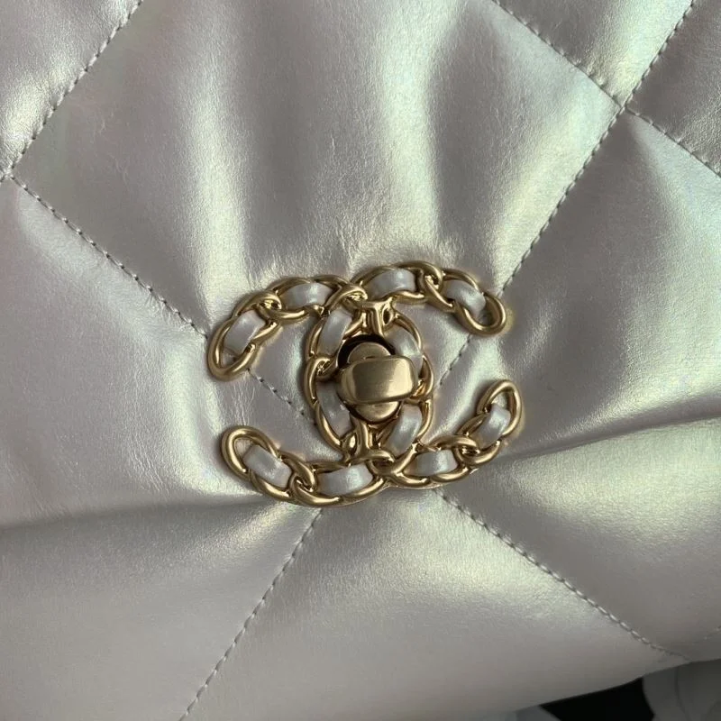 Chanel 19 Bags Comfortable 55608