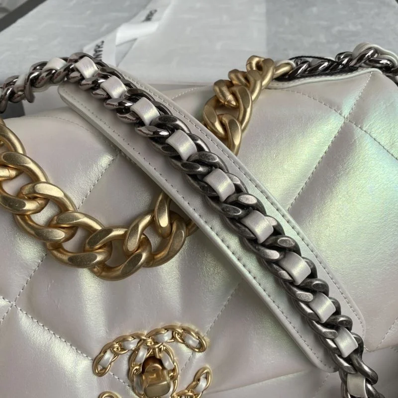 Chanel 19 Bags Comfortable 55608