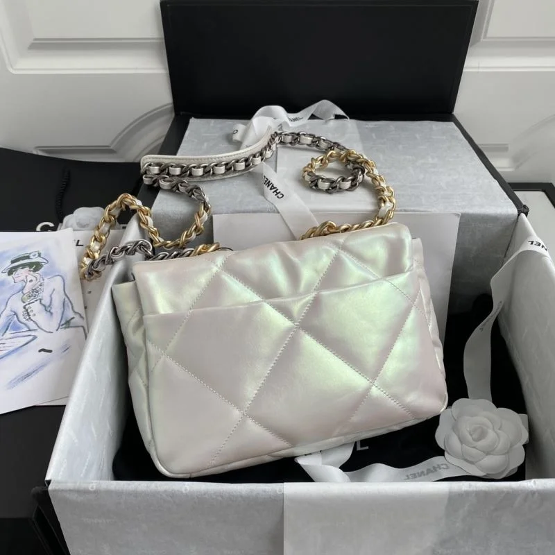 Chanel 19 Bags SoftTouch 55672