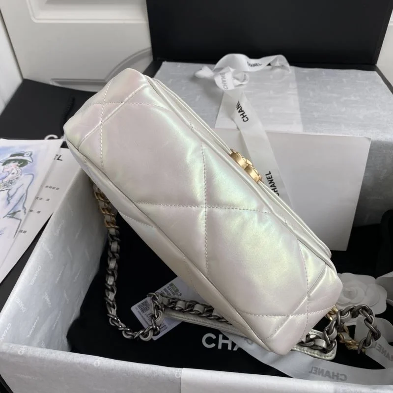 Chanel 19 Bags SoftTouch 55672