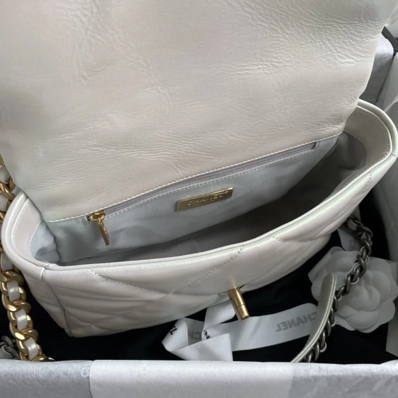 Chanel 19 Bags SoftTouch 55672
