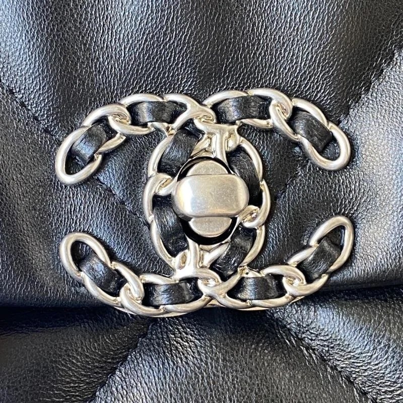 Snug Chanel 19 Bags 55573