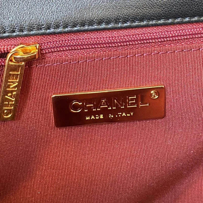 Snug Chanel 19 Bags 55573