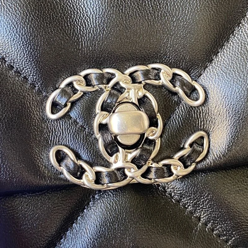 Sustainable Chanel 19 Bags 55574
