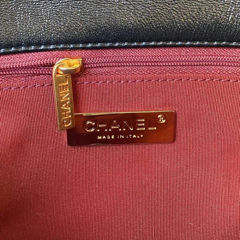 Sustainable Chanel 19 Bags 55574