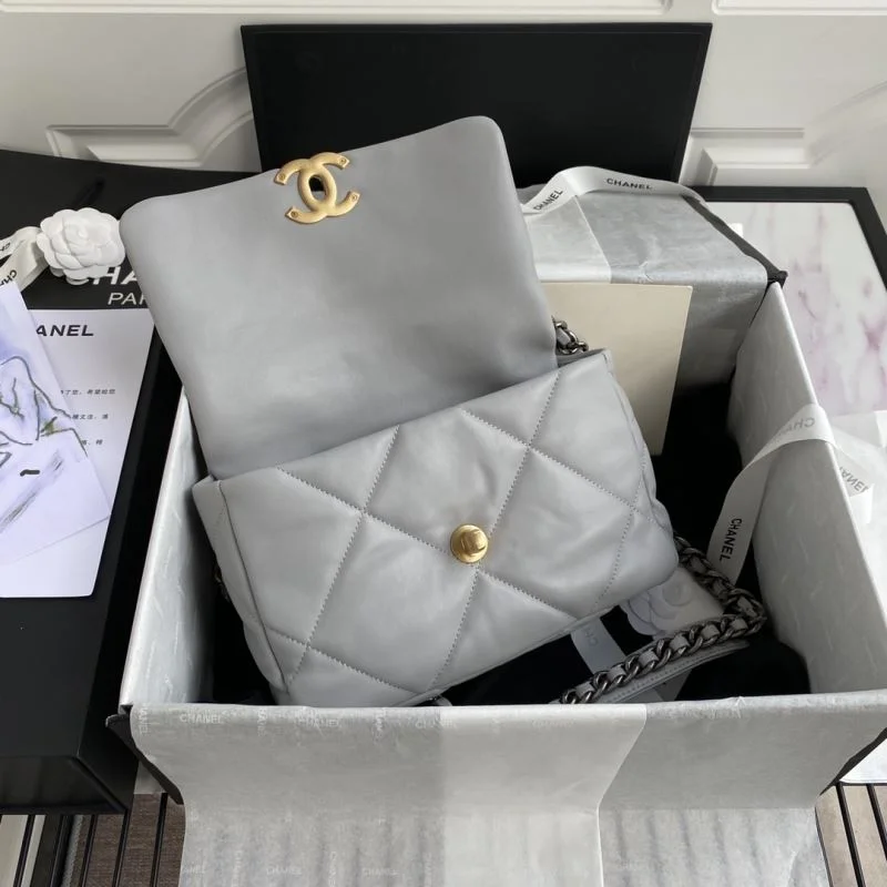 Chanel 19 Bags Comfortable 55603