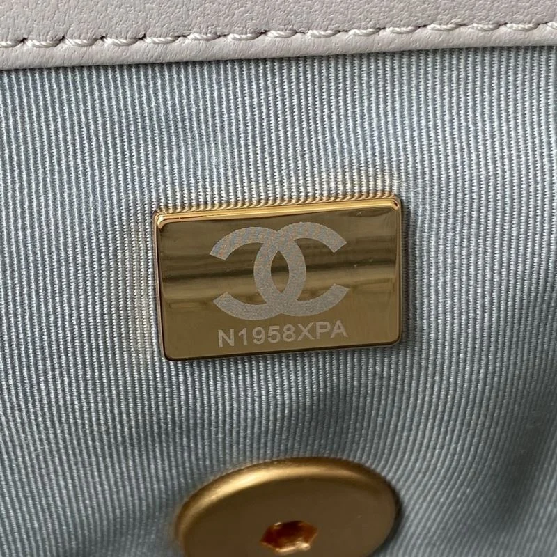 Chanel 19 Bags Comfortable 55603