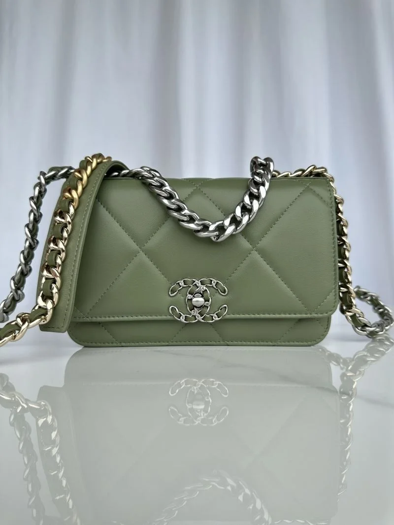 Chanel 19 Bags UrbanStyle 55566