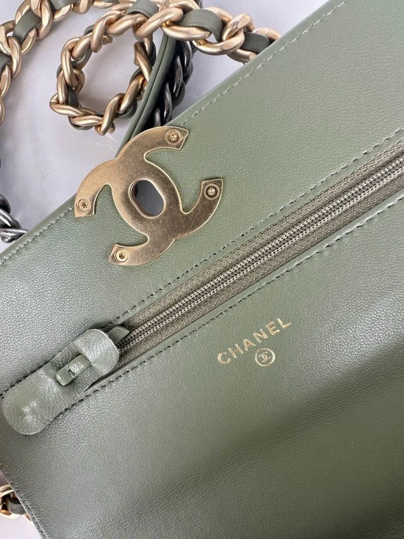 Chanel 19 Bags Fashionable 55568