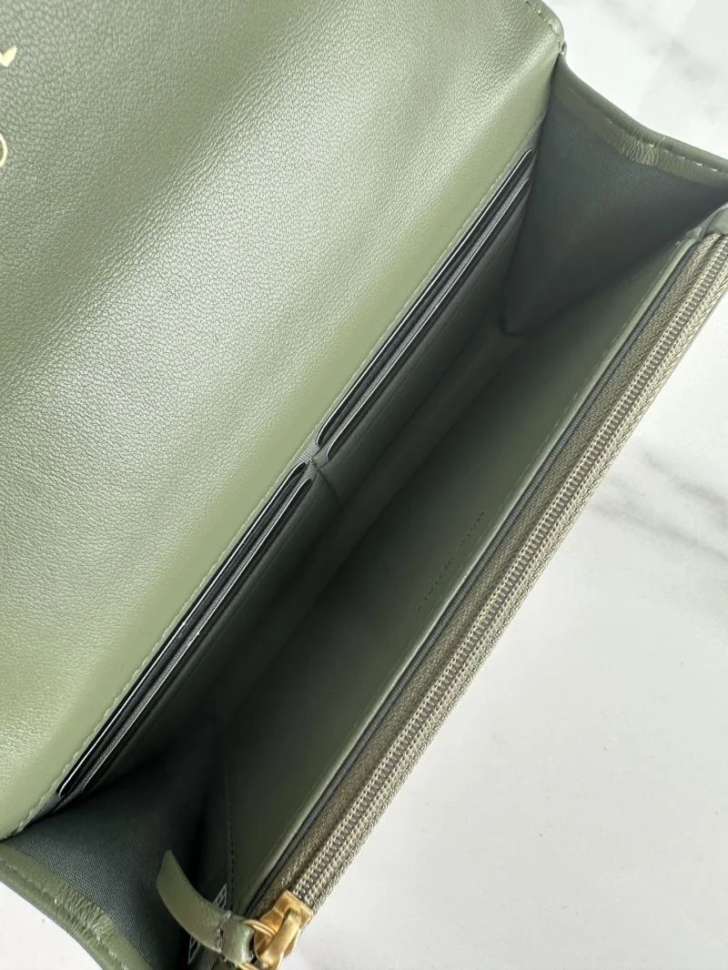 Chanel 19 Bags Fashionable 55568