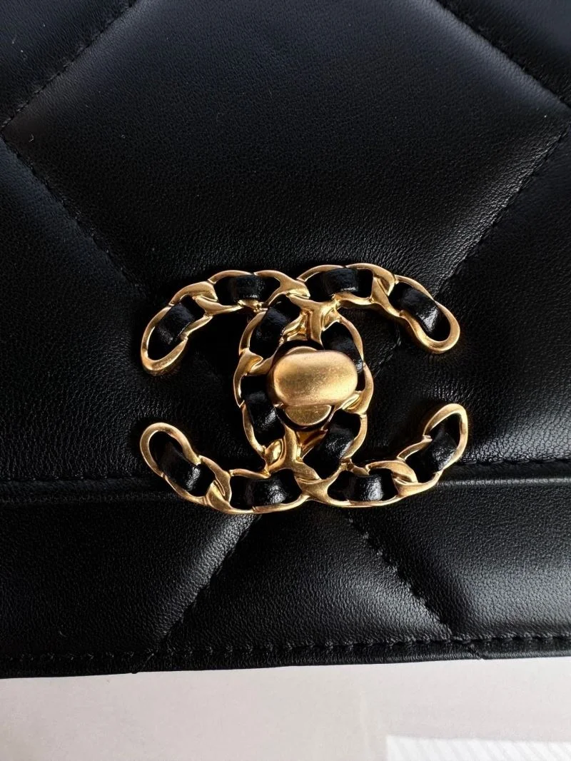 Chanel 19 Bags OdorResistant 55560