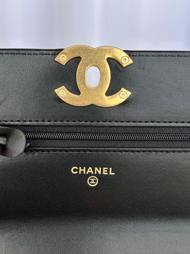 Chanel 19 Bags OdorResistant 55560