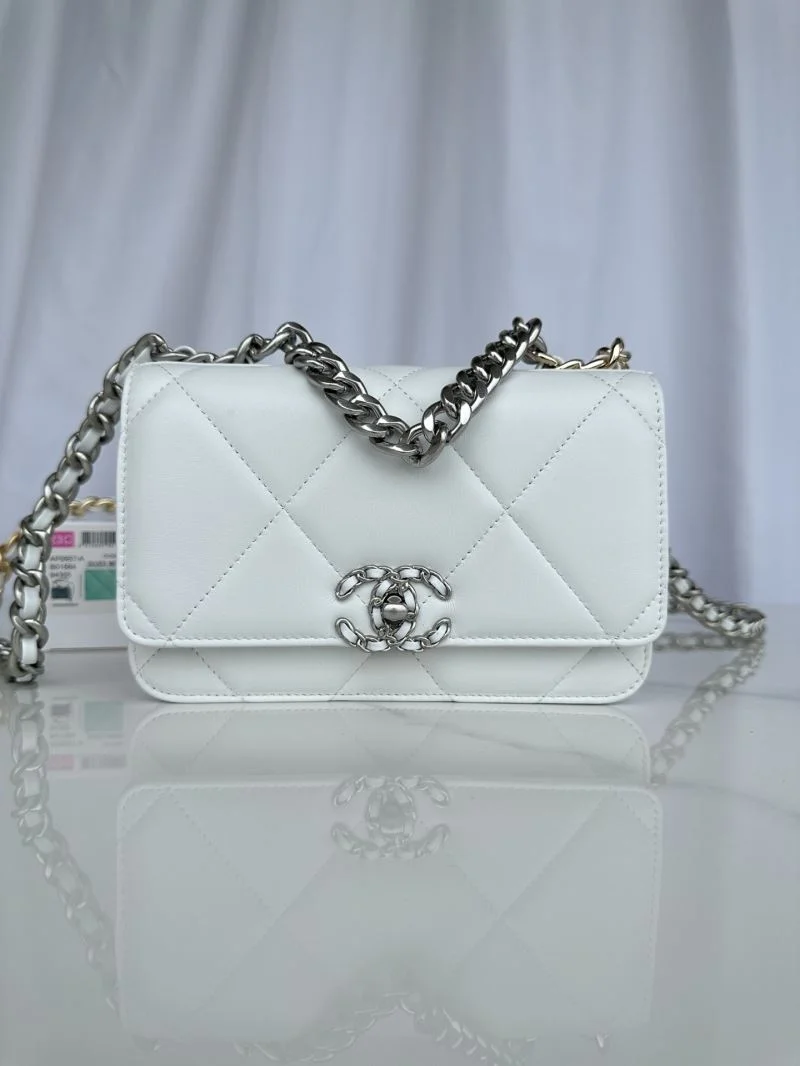 Trendy Chanel 19 Bags 55561