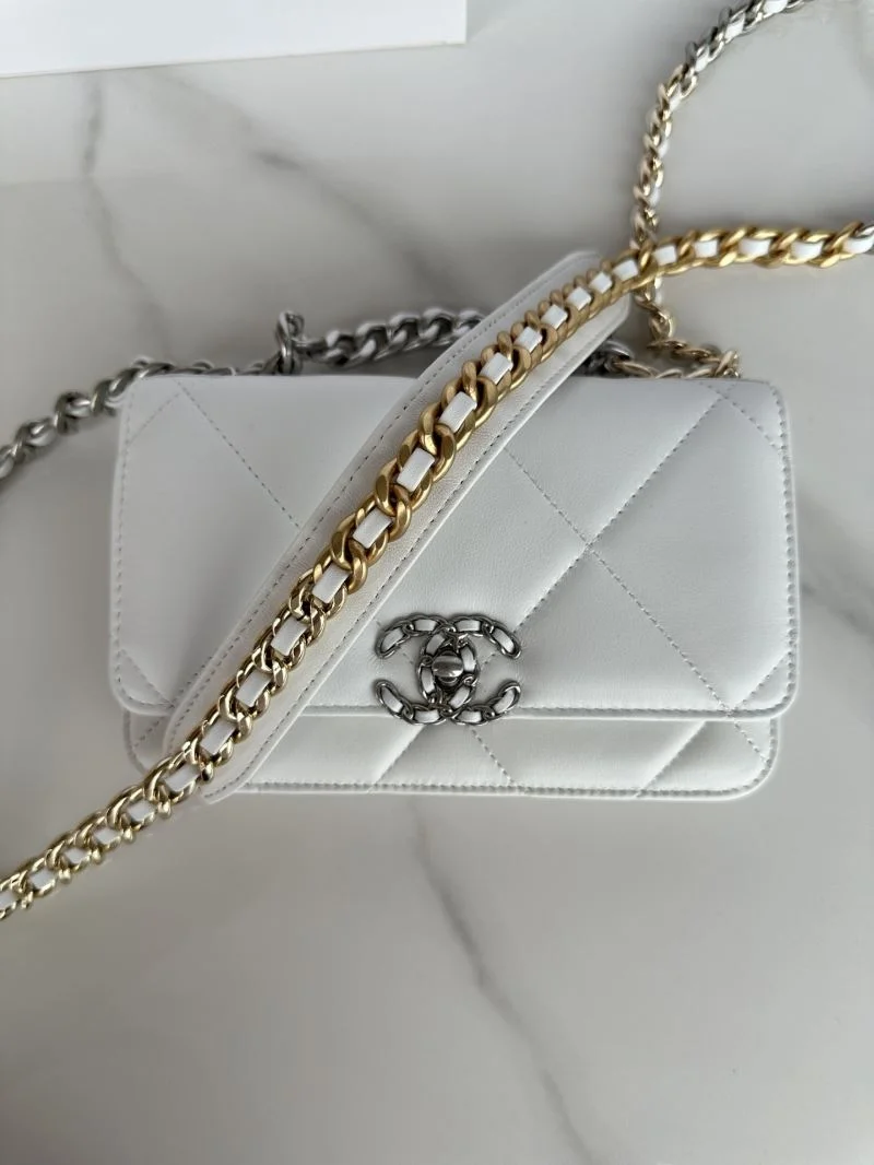 Trendy Chanel 19 Bags 55561