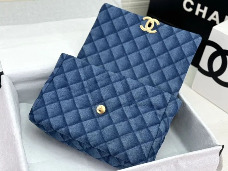 Chanel 19 Bags Trendsetting 55582